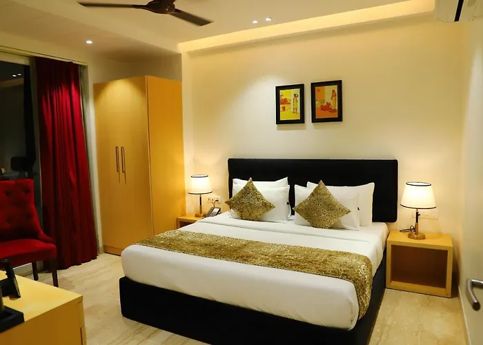 Hotel Malbork Inn Rajouri Garden Delhi - Couple Friendly Local Ids Accepted New Delhi