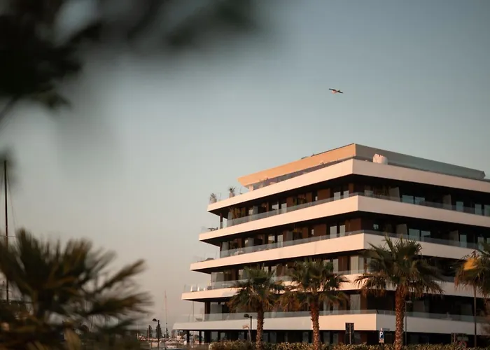 Laguna Faro Suites - Adults Only Grado