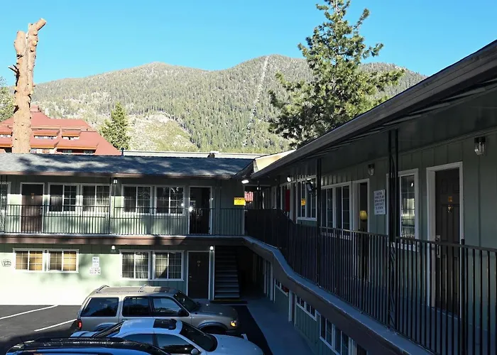 Budget Inn At The Heavenly Gondola