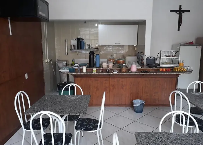 Hotel Pinotti Ltda