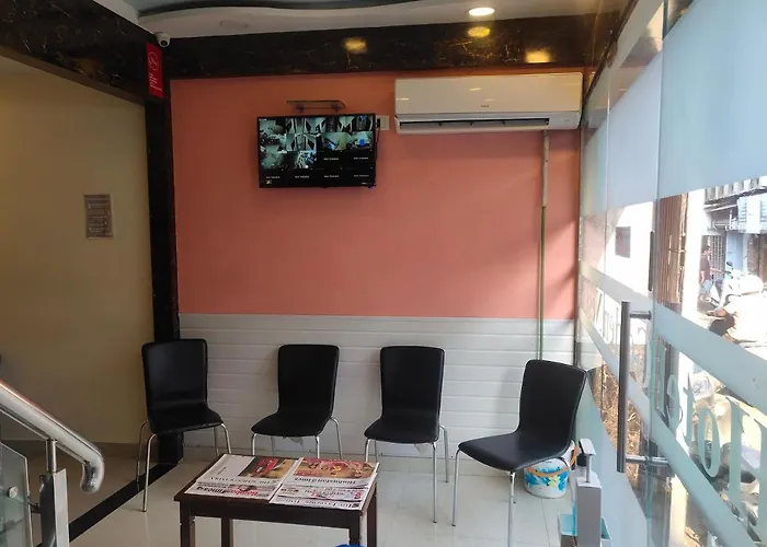 Hotel Golden Nest Popular Residency
