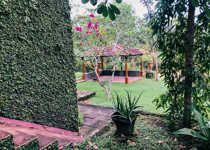Swarnapaya Residence