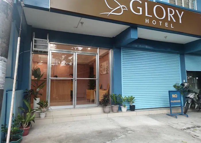 Glory Hotel Cubao