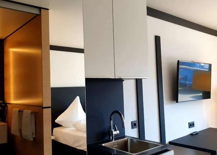 Sh Hotel By Wmm Hotels