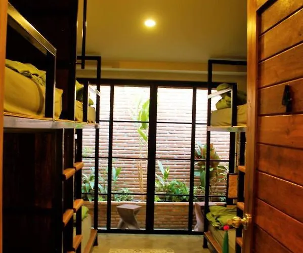 Supermoon Cozy Hostel