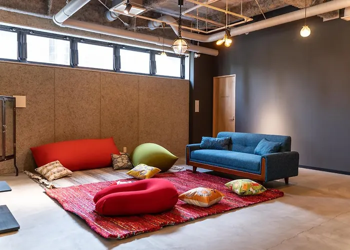 Wise Owl Hostels Sapporo
