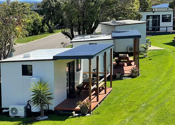 Marlo Caravan Park & Motel