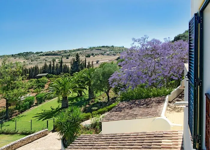 607 Villa Lorena