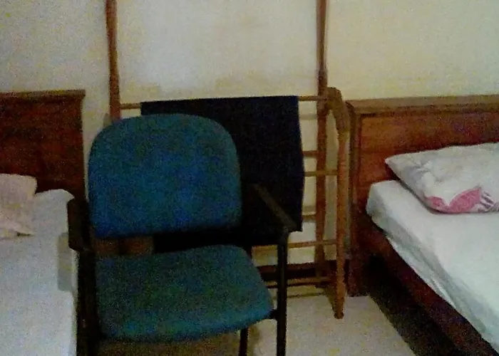 Leaf Guest House