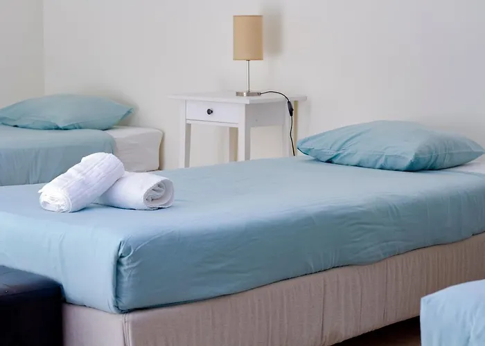 Peniche Surfcamp Hostel