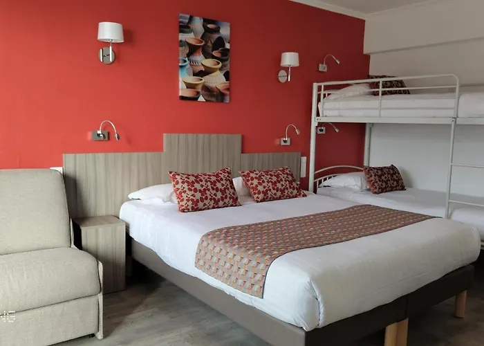 Logis Hotel Les Bleuets