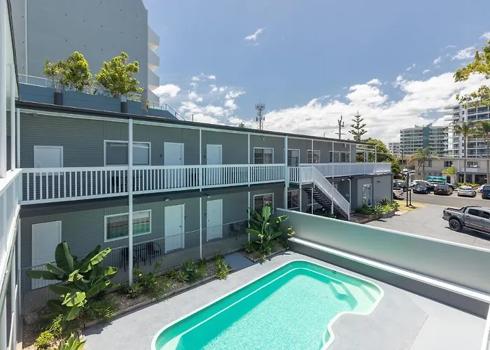 Pacific Motel 01