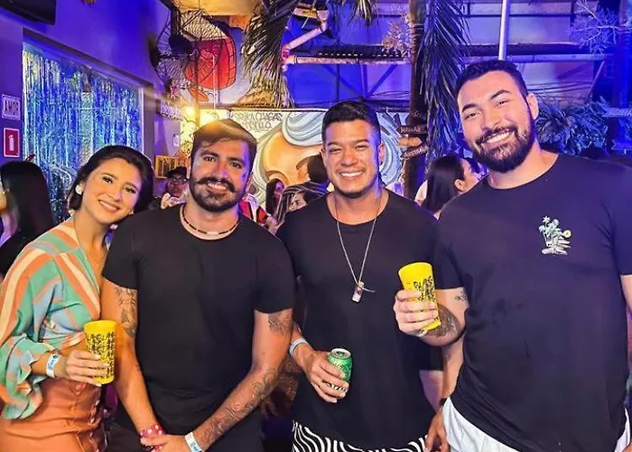 ÔVibe Party Hostel