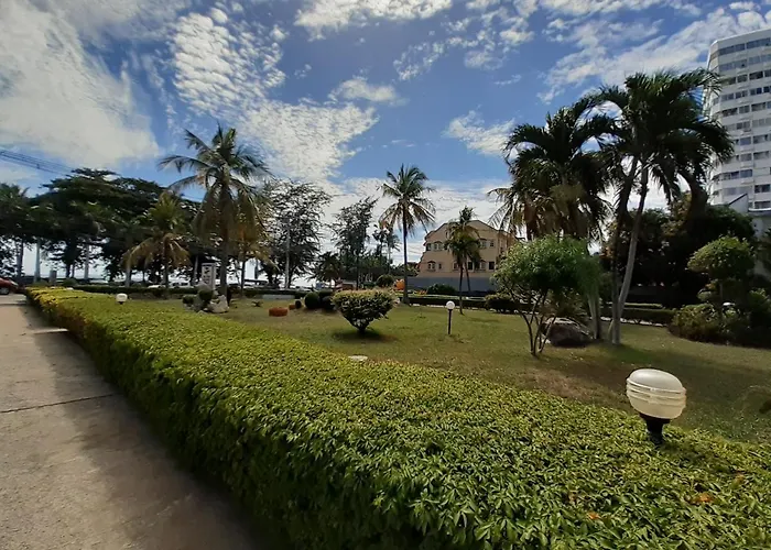 Silversand Villa Hotel