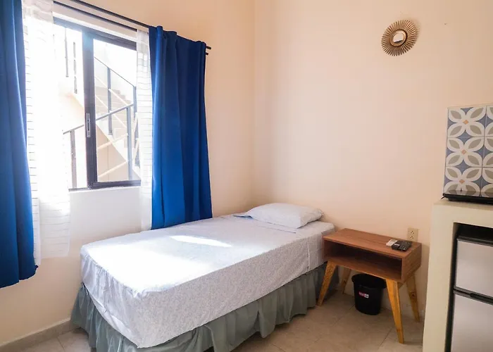 Nido Colibrí - Private Rooms&hostel Dorms in Remate de Paseo Montejo