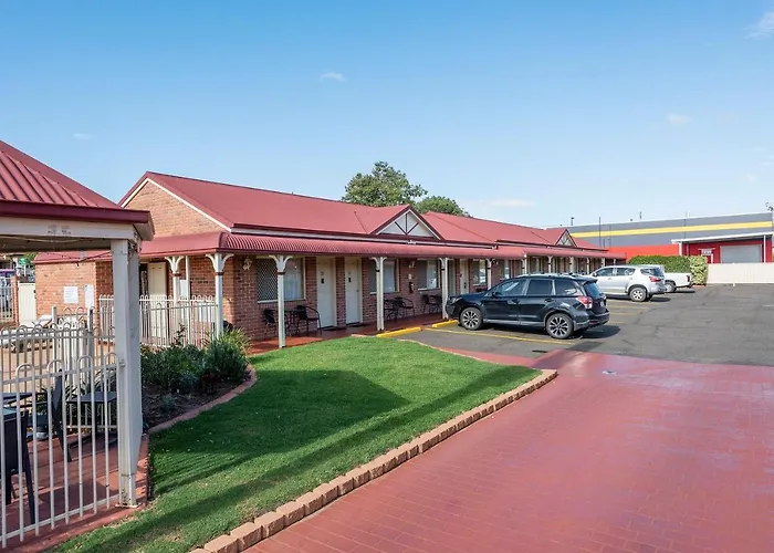 Roma Mid Town Motor Inn