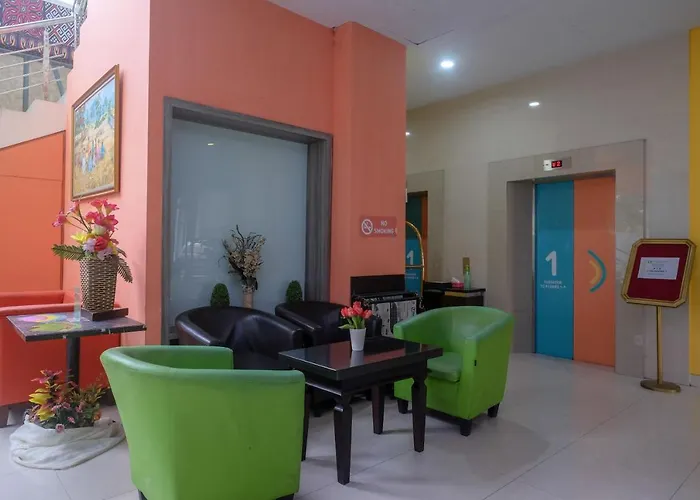 Sans Hotel Lynt Makassar