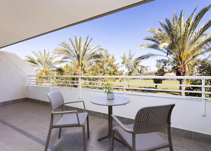 Gara Suites Golf & Spa