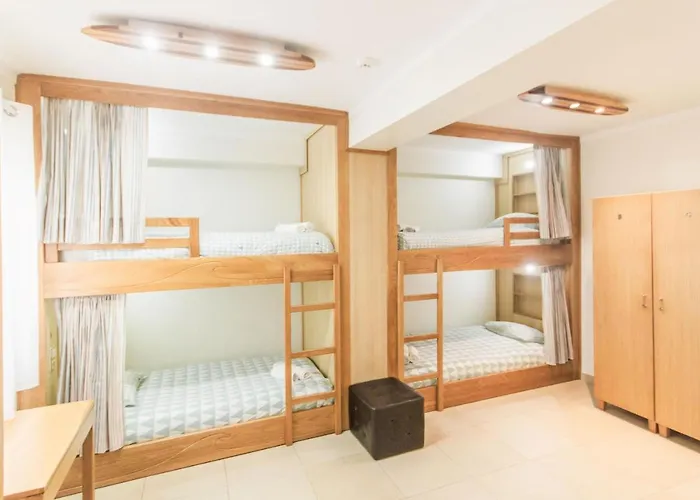 Peniche Surfcamp Hostel