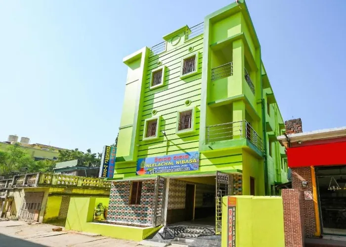 Goroomgo Neelachal Holiday Nibasa: Beachside Retreat in Puri