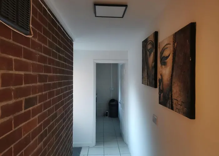 116 Maison Dieu Road Room C in Dover
