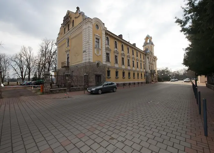 Hotel Tisza Es Thermalfuerdo