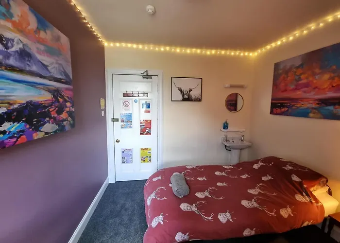Fort William Backpackers