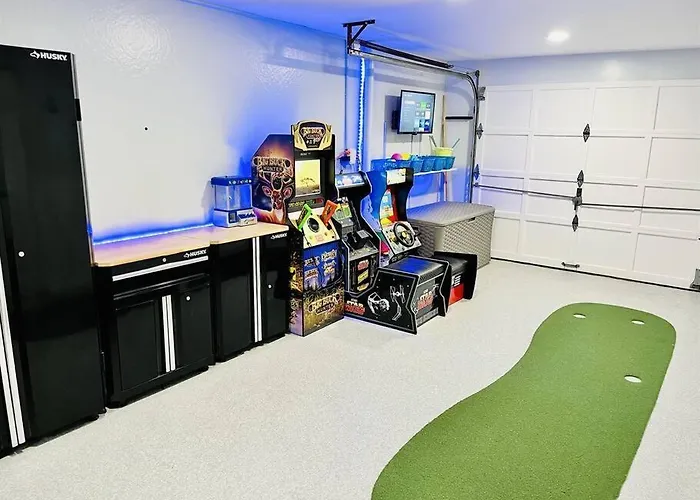 Canal Beach Home With Your Own Arcade!