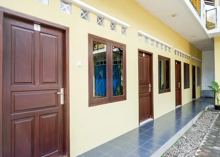 Reddoorz Syariah Near Exit Tol Krapyak Semarang