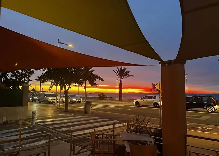 Hotel Du Bord De Mer "Le Vanille"