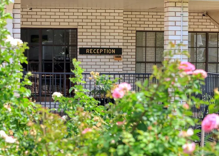 Southern Comfort Motor Inn