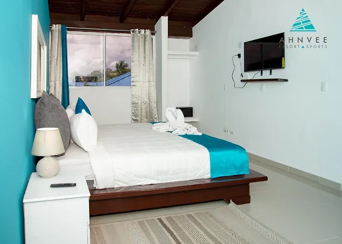 Ahnvee Resort (Adults Only)