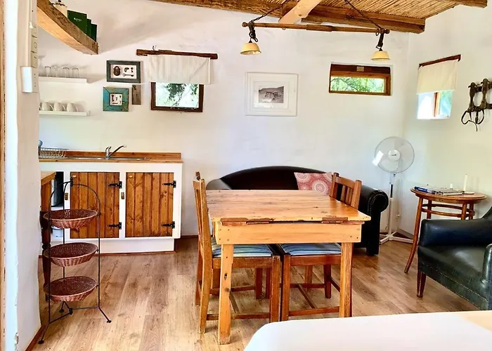 Brakdakkie Guest Cottages
