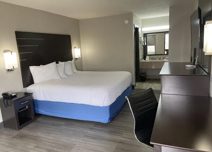 Days Inn By Wyndham Moss Point Pascagoula