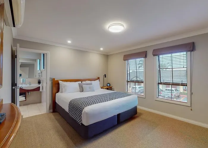 Quantum Lodge Motor Inn