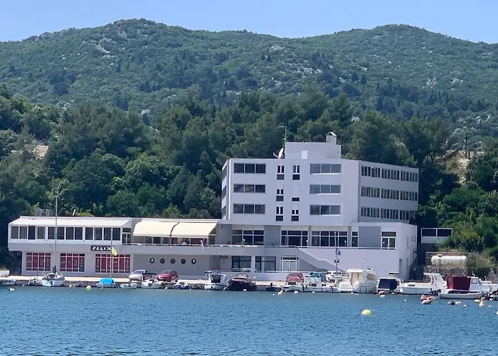 Hotel Tolero