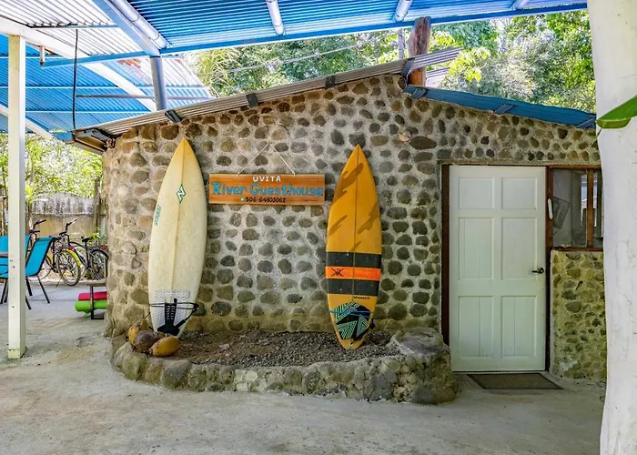 Uvita River Guesthouse