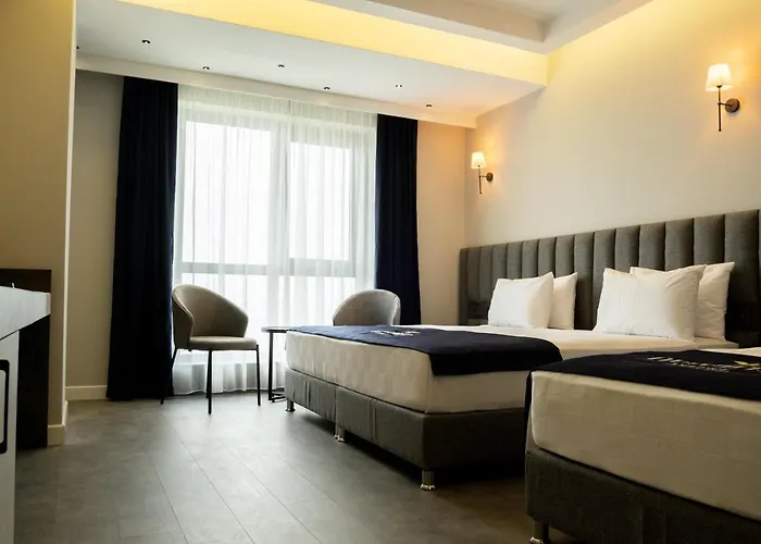 Newarise Hotel