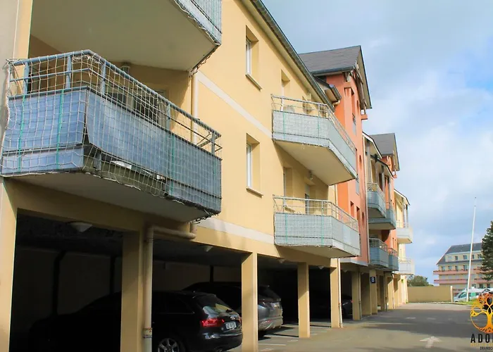 Adonis Grandcamp - Residence Les Isles De Sola