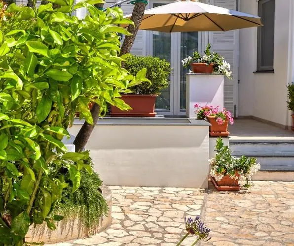 Villa Giardini Luxury Room Capri