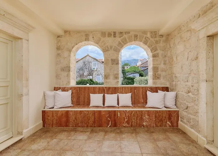 Vila Perast Boutique Hotel