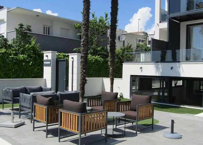 Beach Hotel Bozikovina 2