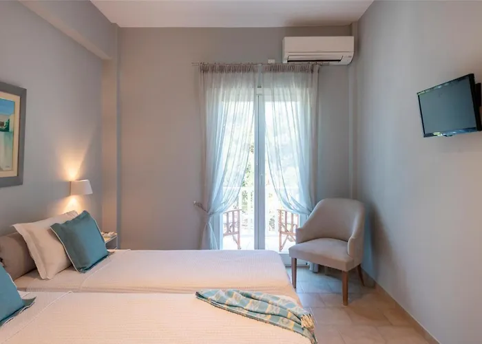 Doukissa Hotel - Parikia Town Centre