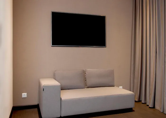 Amazon Hotel
