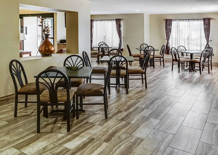 Quality Suites Baton Rouge East - Denham Springs