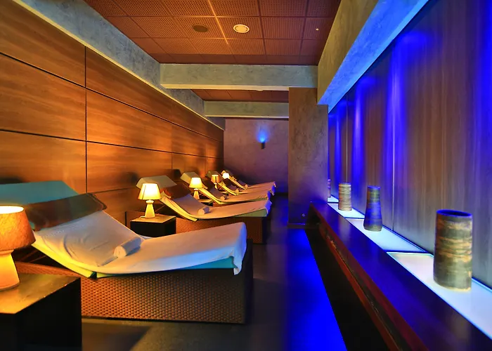 Mahogany Hotel Residence & Spa