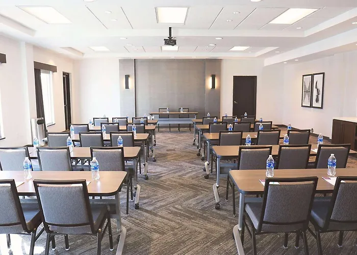 Hyatt Place Austin Airport