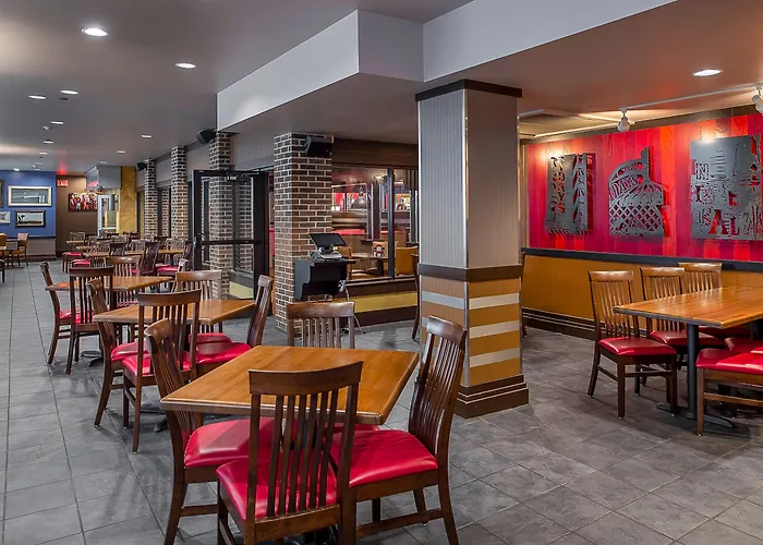 Crowne Plaza Hotel St. Louis Airport By Ihg