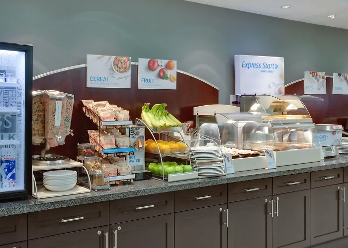 Holiday Inn Express & Suites Ottawa East-Orleans By Ihg