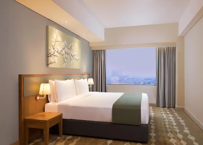 Holiday Inn & Suites Jakarta Gajah Mada By Ihg